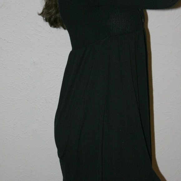 BLACK LS DRESS - Picture 2 of 3